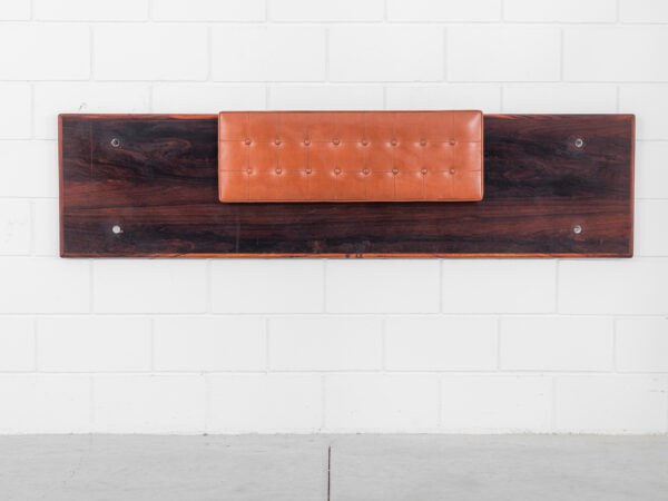 Sergio Rodrigues - Cabeceira de solteiro Luxor